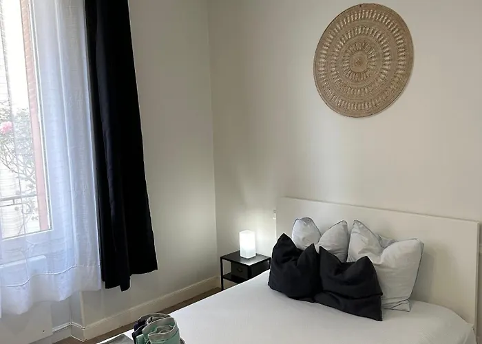 アパート Les Jardins Des Chambrettes クレルモン・フェラン